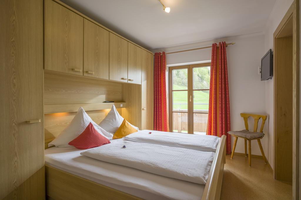 Wanishof Apartment เทียร์ซี ภายนอก รูปภาพ